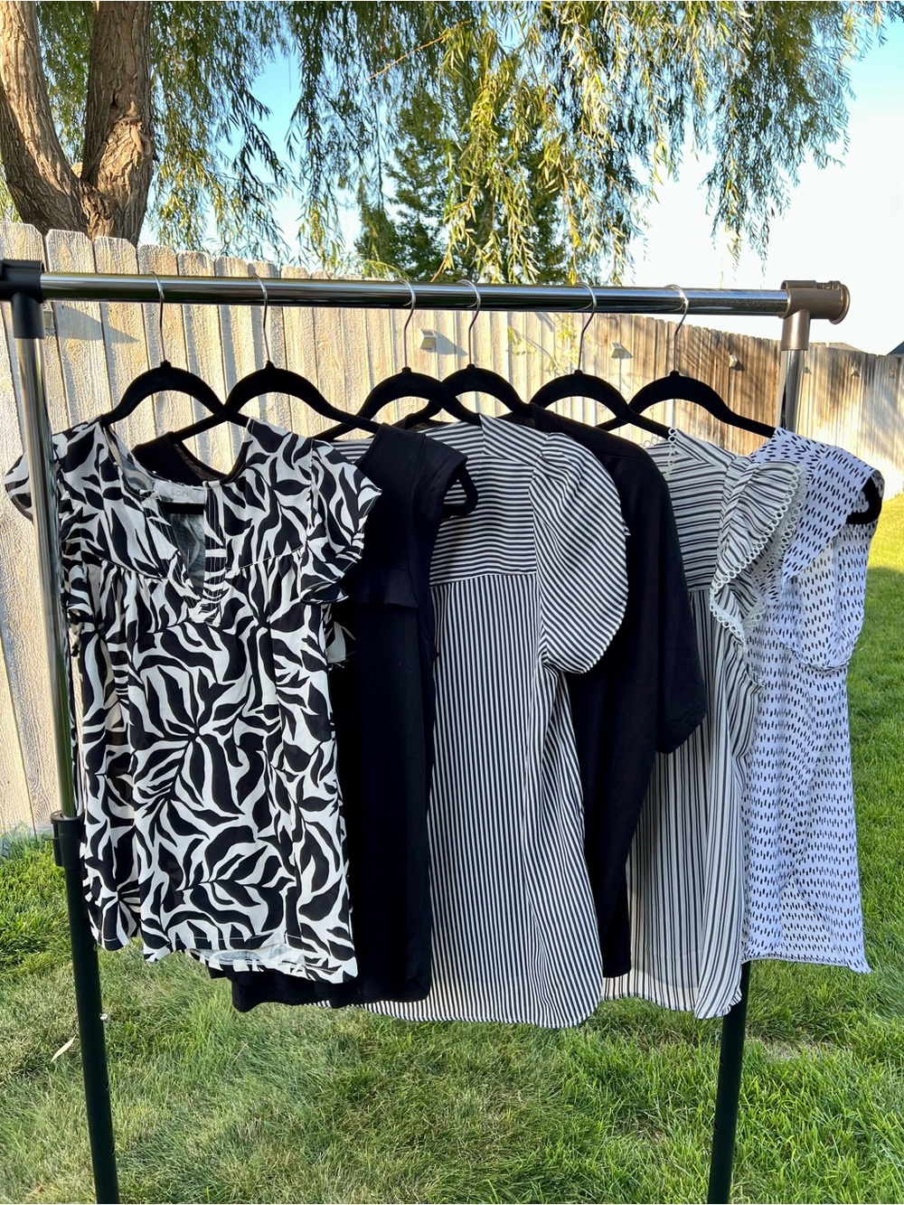 6 Loft / Loft Outlet Tops- Medium